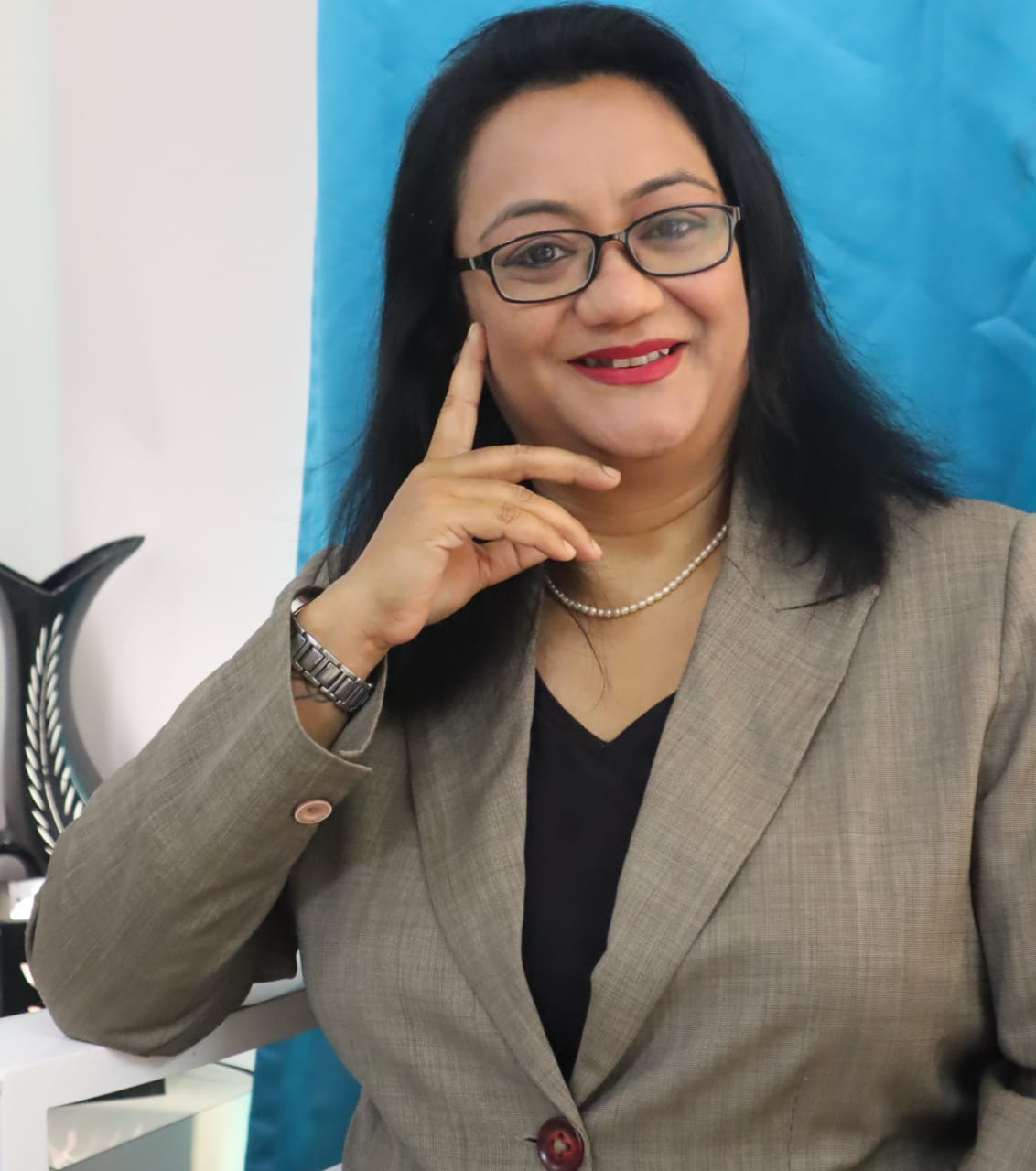 Dr. Tazyn Rahman